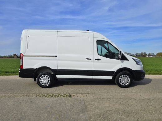 Ford Transit 350 2.0 TDCI L2 H2 - 130 Pk - Euro 6 - Airco - Cruise Control ActivLease financial lease