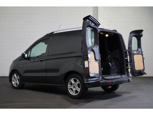 Ford Transit Courier 1.5 TDCI Limited Duratorq S&S ActivLease financial lease