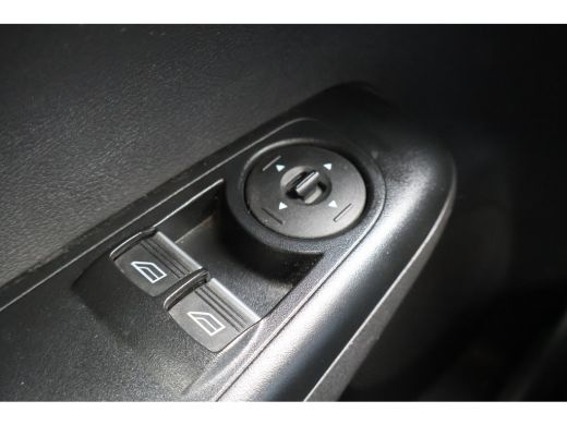 Ford Transit Courier 1.5 TDCI Limited Duratorq S&S ActivLease financial lease