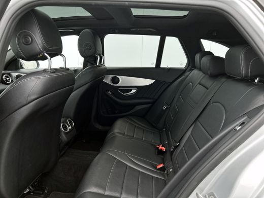 Mercedes-Benz C-Klasse Estate 160 Amg Line / Panoramadak / Nightpakket / Leder / Pdc.+Camera / Airco-ecc. / Cruise-ctr. ... ActivLease financial lease