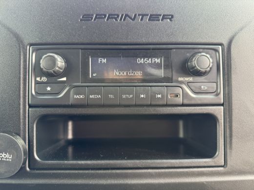 Mercedes-Benz eSprinter 312 55 kWh L2H2 Elektrisch 145km WLTP 92,6% (SOH) 80kw Snelladen Climate Control Camera ActivLease financial lease