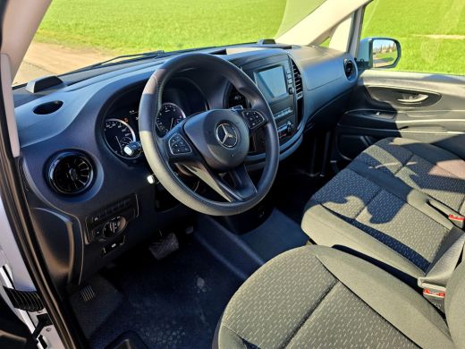 Mercedes-Benz Vito 116 CDI L2 H1 - 160 Pk - Euro 6 - AUTOMAAT - ParkeerCamera - Airco - Cruise Control ActivLease financial lease
