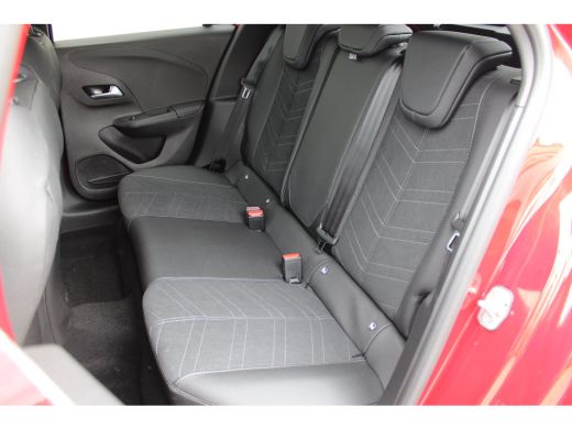 Opel Corsa Ultimate | 17" Lichtmetalen velgen, Diamond Cut | Dode hoek waarschuwing | Draadloze telefoonlader ActivLease financial lease