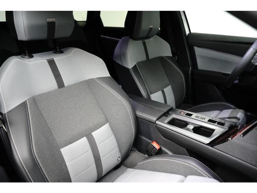Opel Grandland 1.2 Turbo Hybrid GS / Navigatie / 360 Camera / Head-up display / Keyless / Parkeersensoren / Stuu... ActivLease financial lease