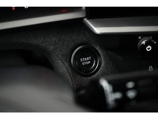 Opel Grandland 1.2 Turbo Hybrid GS / Navigatie / 360 Camera / Head-up display / Keyless / Parkeersensoren / Stuu... ActivLease financial lease
