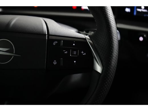 Opel Grandland 1.2 Turbo Hybrid GS / Navigatie / 360 Camera / Head-up display / Keyless / Parkeersensoren / Stuu... ActivLease financial lease