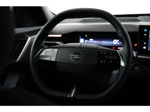 Opel Grandland 1.2 Turbo Hybrid GS / Navigatie / 360 Camera / Head-up display / Keyless / Parkeersensoren / Stuu... ActivLease financial lease