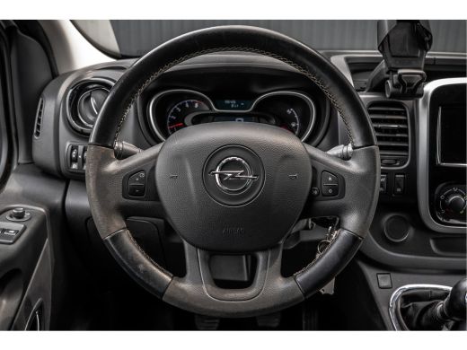 Opel Vivaro 1.6 CDTI L2H1 | DC 5-Zits | LED | Camera | Airco | Trekhaak ActivLease financial lease
