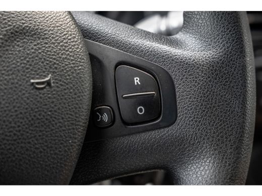 Opel Vivaro 1.6 CDTI L2H1 | DC 5-Zits | LED | Camera | Airco | Trekhaak ActivLease financial lease
