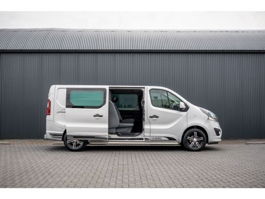 Opel Vivaro 1.6 CDTI L2H1 | DC 5-Zits | LED | Camera | Airco | Trekhaak ActivLease financial lease