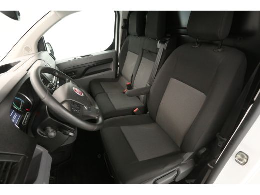 Opel Vivaro-e Fiat e-Scudo 75 kWh L3H1 | Snelladen | SOH 93% | Clima | Camera | 3 Zits | Carplay | Cruise | Par... ActivLease financial lease