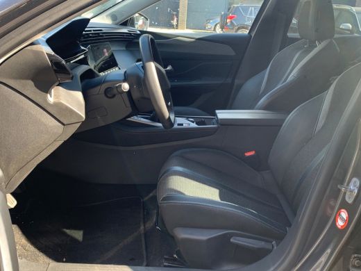 Peugeot 308 SW 1.2 PureTech Allure Camera | Adaptieve Cruise | Parkeersensoren | 17" Lichtmetaal | Navigatie ... ActivLease financial lease