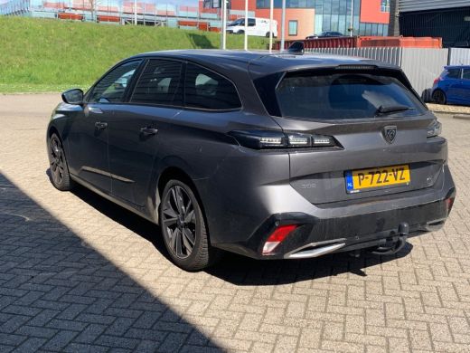 Peugeot 308 SW 1.2 PureTech Allure Camera | Adaptieve Cruise | Parkeersensoren | 17" Lichtmetaal | Navigatie ... ActivLease financial lease