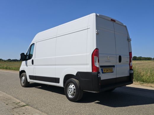 Peugeot Boxer 2.2 BlueHDi L2 H2 - 140 Pk - Euro 6 - Airco - Cruise Control ActivLease financial lease