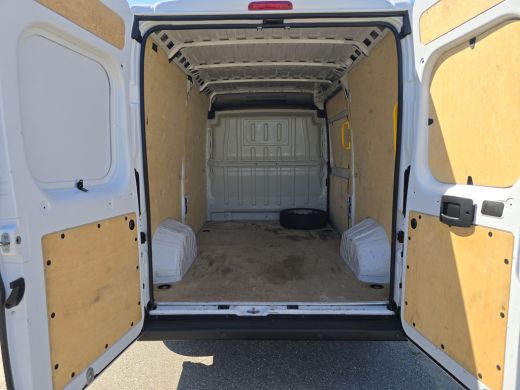 Peugeot Boxer 2.2 BlueHDi L2 H2 - 140 Pk - Euro 6 - Airco - Cruise Control ActivLease financial lease