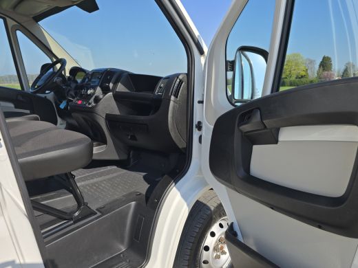Peugeot Boxer 333 2.0 BlueHDI L2H2 Pro - 130 Pk - Euro 6 - Airco - Cruise Control ActivLease financial lease