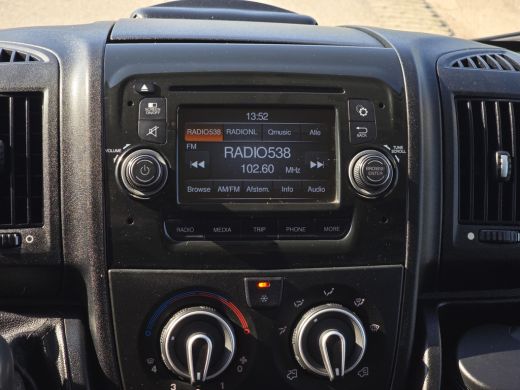 Peugeot Boxer 333 2.0 BlueHDI L2H2 Pro - 130 Pk - Euro 6 - Airco - Cruise Control ActivLease financial lease