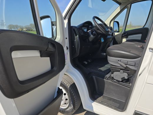 Peugeot Boxer 333 2.0 BlueHDI L2H2 Pro - 130 Pk - Euro 6 - Airco - Cruise Control ActivLease financial lease