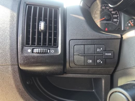 Peugeot Boxer 333 2.0 BlueHDI L2H2 Pro - 130 Pk - Euro 6 - Airco - Cruise Control ActivLease financial lease