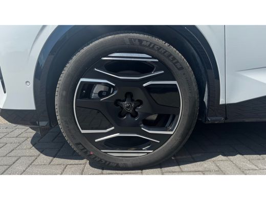 Peugeot e-3008 73KWH GT AVANTAGE 214PK / NAVI / LEDER / CLIMA / FULL-LED / 20" LMV / KEYLESS / WARMTEPOMP / 360&deg;... ActivLease financial lease