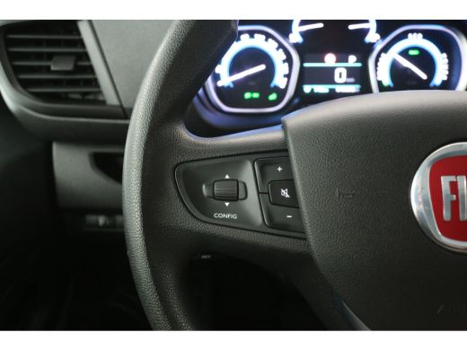 Peugeot e-Expert Fiat e-Scudo L2H1 75 kWh | Snelladen | SOH 96% | Airco | Camera | Cruise | 3 Zits | Trekhaak | Ca... ActivLease financial lease