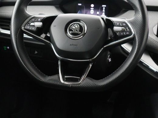 Skoda Enyaq iV | SOH 92,4% | Panoramadak | Stoel/stuur verwarming | Half leder | Adaptive cruise | Carplay | Vir... ActivLease financial lease