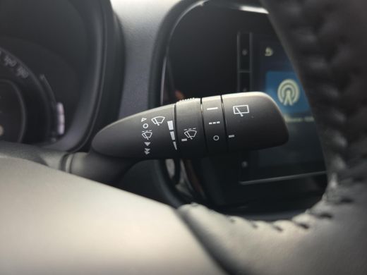 Toyota Aygo 1.0 VVT-i MT Play | BTW Auto | Apple CarPlay | Adapt. Cruise | Rijklaar incl. garantie | ActivLease financial lease