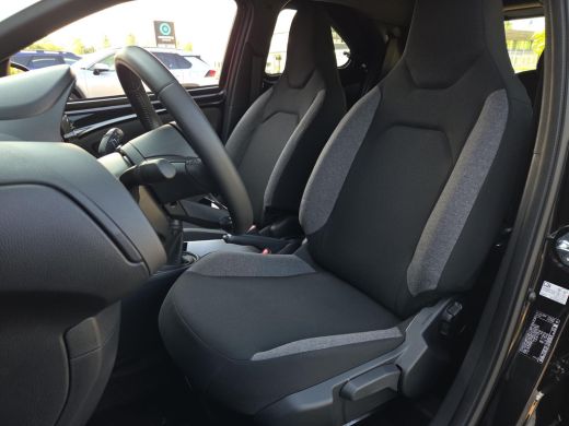 Toyota Aygo 1.0 VVT-i MT Play | BTW Auto | Apple CarPlay | Adapt. Cruise | Rijklaar incl. garantie | ActivLease financial lease