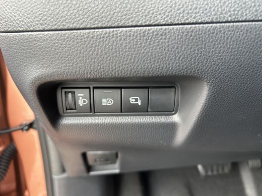 Toyota Aygo Hybrid 115 envy ActivLease financial lease