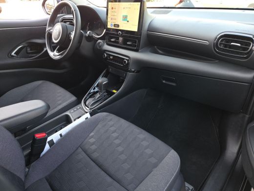 Toyota Yaris 1.5 Hybrid 115 Dynamic Comfort Pack | NL Auto | BTW Auto | Rijklaar incl. garantie | ActivLease financial lease