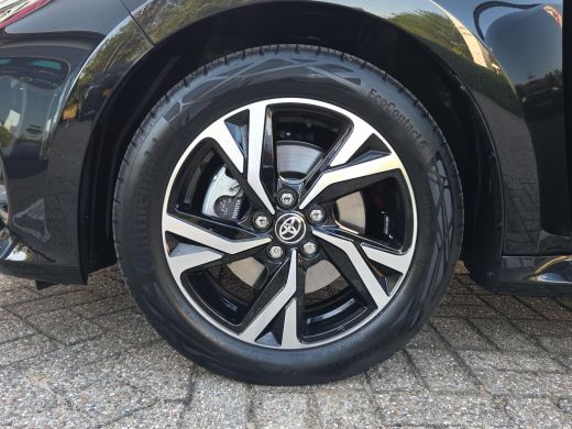 Toyota Yaris 1.5 Hybrid 115 Dynamic Comfort Pack | NL Auto | BTW Auto | Rijklaar incl. garantie | ActivLease financial lease