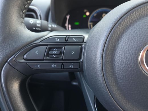 Toyota Yaris 1.5 Hybrid 115 Dynamic Comfort Pack | NL Auto | BTW Auto | Rijklaar incl. garantie | ActivLease financial lease