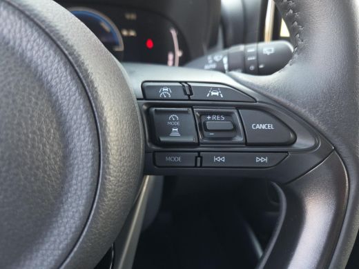 Toyota Yaris 1.5 Hybrid 115 Dynamic Comfort Pack | NL Auto | BTW Auto | Rijklaar incl. garantie | ActivLease financial lease