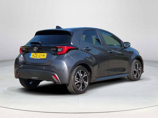 Toyota Yaris 1.5 Hybrid 115 Dynamic Comfort Pack | NL Auto | Parkeersens. | Blindspot | Rijklaar incl. garantie | ActivLease financial lease