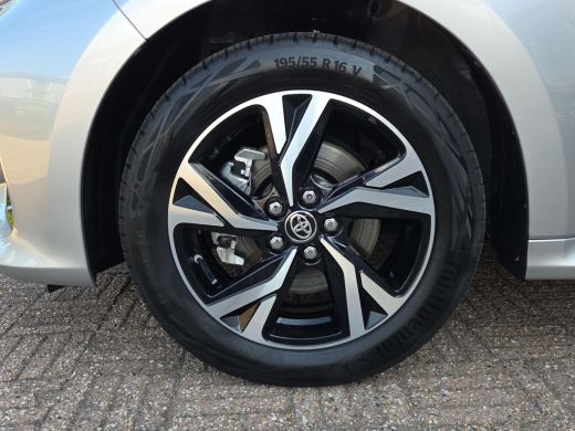 Toyota Yaris 1.5 Hybrid 115 First Edition | NL Auto | BTW | Apple CarPlay | Rijklaar incl. garantie | ActivLease financial lease