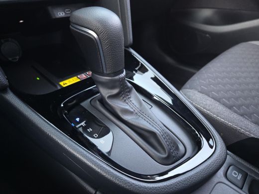 Toyota Yaris Cross 1.5 Hybrid 115 Dynamic Comfort Pack | NL Auto | BTW Auto | Apple CarPlay | Rijklaar incl. garantie | ActivLease financial lease