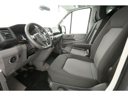 Volkswagen Crafter 2.0 TDI L3H3 140PK | 3000kg Trekgew. |  Airco | 3 Zits | Trekhaak | Elektrpakket ActivLease financial lease