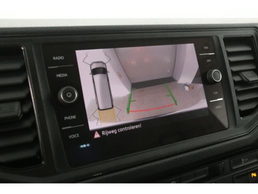 Volkswagen Crafter 2.0 TDI L3H3 140PK | 3000kg Trekgew. | Automaat | Airco | Cruise | Camera | Carplay | LED | Navi ... ActivLease financial lease