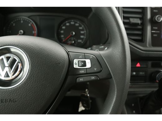 Volkswagen Crafter 2.0 TDI L3H3 140PK | 3000kg Trekgew. | Automaat | Airco | Cruise | Camera | Carplay | LED | Navi ... ActivLease financial lease