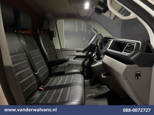 Volkswagen Transporter 2.0 TDI 150pk L2H1 Euro6 Airco | Camera | Apple Carplay | 2500kg Trekhaak | Cruisecontrol Android... ActivLease financial lease