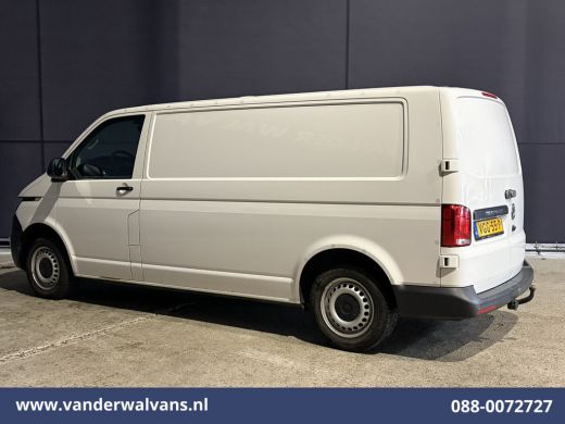 Volkswagen Transporter 2.0 TDI 150pk L2H1 Euro6 Airco | Camera | Apple Carplay | 2500kg Trekhaak | Cruisecontrol Android... ActivLease financial lease