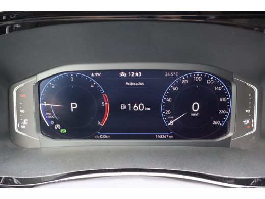 Volkswagen Transporter 2.0 TDI L1 H1 4Motion Automaat Bulli ActivLease financial lease