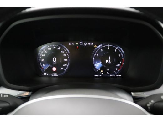 Volvo  V60 2.0 B3 Advantage | Leder | Adaptive Cruise | BLIS | Trekhaak | Camera | CarPlay/Android Auto | St... ActivLease financial lease