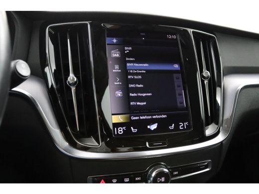 Volvo  V60 2.0 B3 Advantage | Leder | Adaptive Cruise | BLIS | Trekhaak | Camera | CarPlay/Android Auto | St... ActivLease financial lease