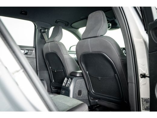 Volvo  XC40 T5 262PK Plus Bright | HK Audio | Memory | Cruise | Stoel&Stuur Verw. | 18'' ActivLease financial lease