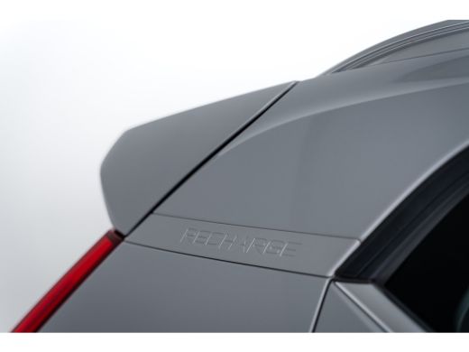 Volvo  XC40 T5 262PK Plus Bright | HK Audio | Memory | Cruise | Stoel&Stuur Verw. | 18'' ActivLease financial lease