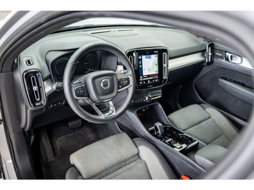 Volvo  XC40 T5 262PK Plus Bright | HK Audio | Memory | Cruise | Stoel&Stuur Verw. | 18'' ActivLease financial lease