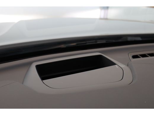 Volvo  XC60 T8 406PK Ultra Executive Black Edition | Luchtvering | B&W Audio | 360 | Gelam Glas | Getint Glas... ActivLease financial lease