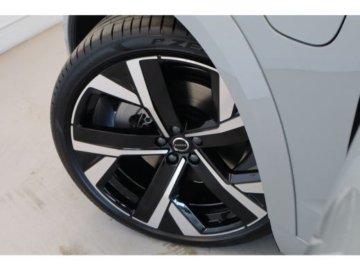 Volvo  XC60 T8 406PK Ultra Executive Black Edition | Luchtvering | B&W Audio | 360 | Gelam Glas | Getint Glas... ActivLease financial lease
