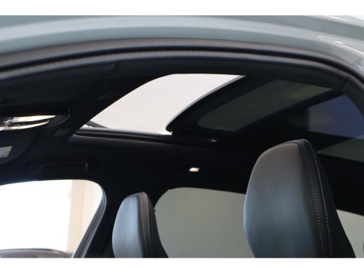 Volvo  XC60 T8 406PK Ultra Executive Black Edition | Luchtvering | B&W Audio | 360 | Gelam Glas | Getint Glas... ActivLease financial lease